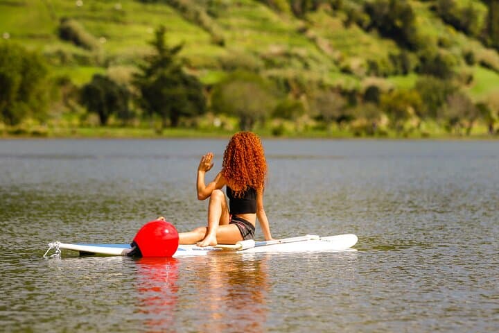 Private SUP Yoga on Lagoa das Sete Cidades — Stand-Up Paddle & Meditation photo 4