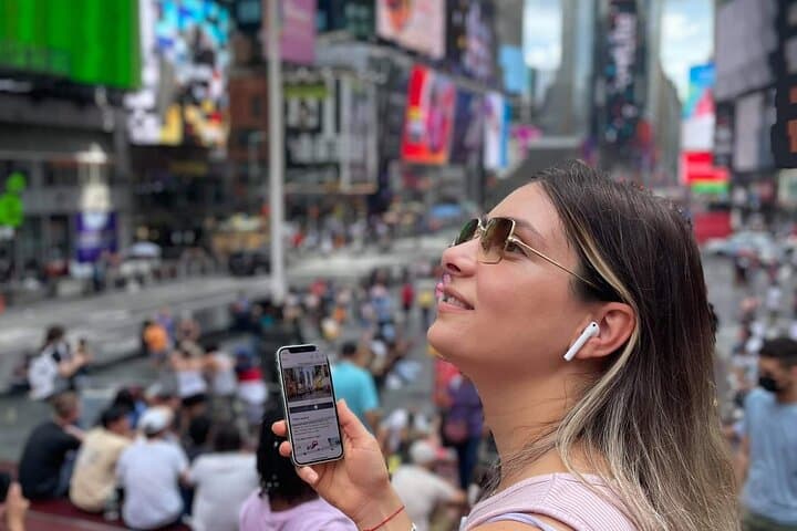 New York City Self-Guided Walking Tour — Midtown & Fifth Avenue Audio Guide photo 5