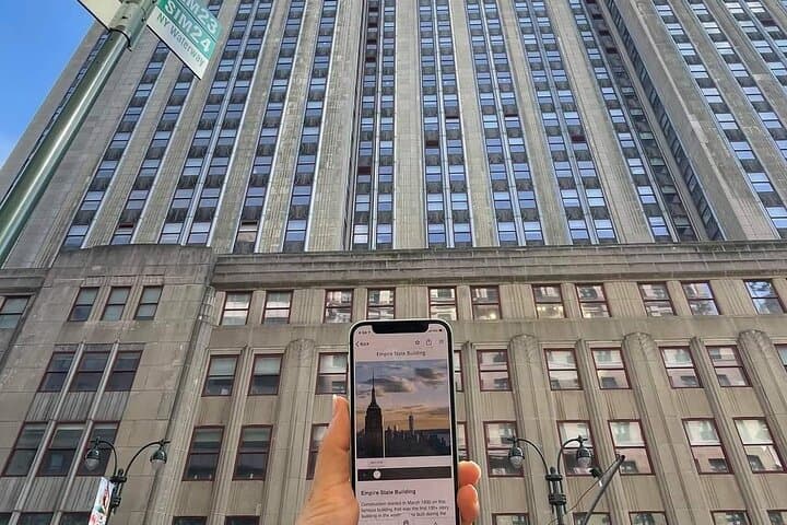 New York City Self-Guided Walking Tour — Midtown & Fifth Avenue Audio Guide photo 3