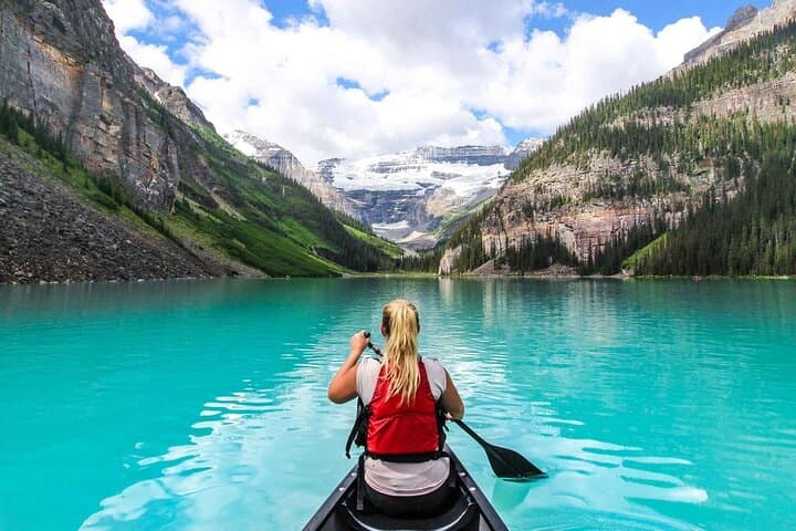 Private VIP Banff and Lake Louise Full-Day Luxury Tour from Calgary