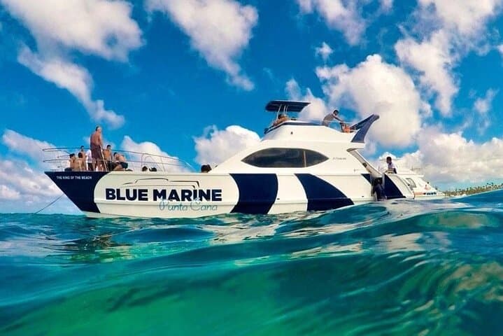 Punta Cana Private Party Boat: Snorkel, Sandbar & Open Bar Excursion photo 5