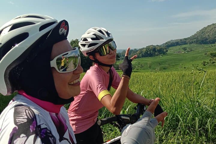 Cycling Village Tour Kulonprogo — Menoreh Hills Rice-Field Ride