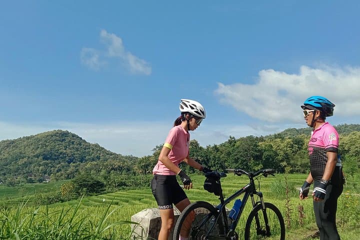 Cycling Village Tour Kulonprogo — Menoreh Hills Rice-Field Ride photo 3