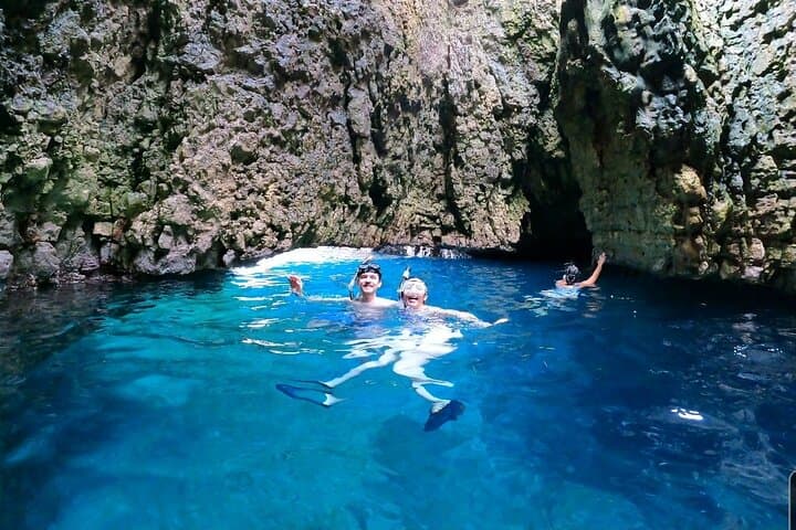 Cape Kamenjak Kayak Tour to Velika Kolombarica Cave — Snorkel, Cliff Jump & Kayak photo 6