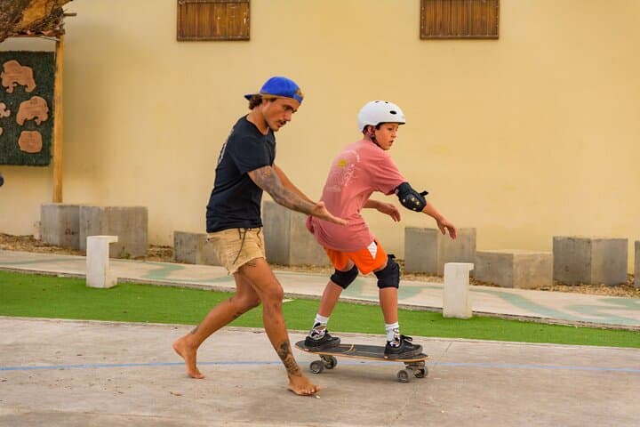 Best Surf Lessons in Tamarindo: Surf, Surfskate & Video Analysis photo 2