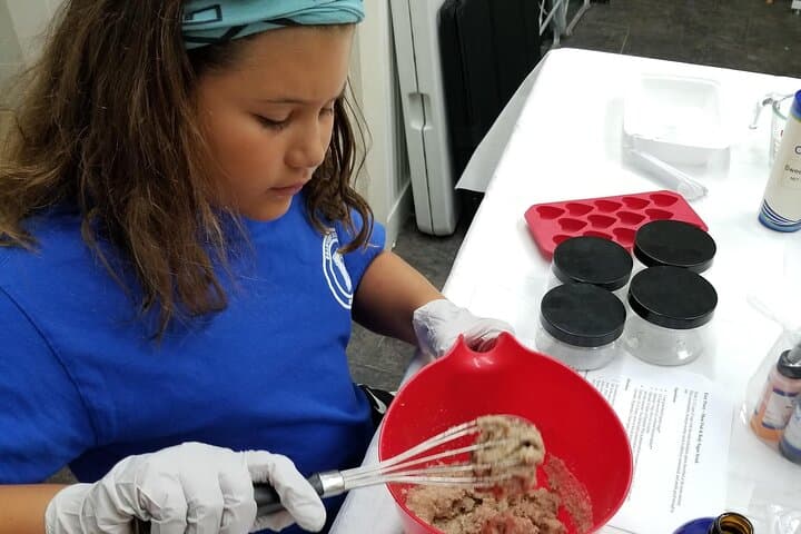 Make Your Own Sugar or Salt Scrub — Montclair DIY Skincare Workshop photo 3