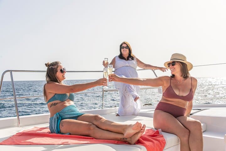 Private Boat Charter Gran Canaria: Puerto Rico Cruise with Snorkeling, Kayak & SUP photo 3