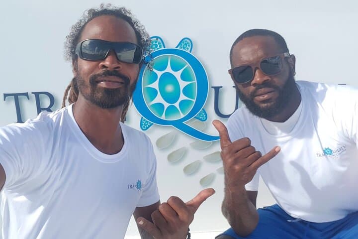 Carlisle Bay Turtle & Shipwreck Cruise — Snorkel with Turtles in Barbados photo 3