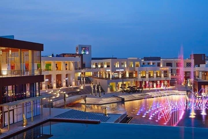 Night Shopping at Cairo Festival City Mall: A 3‑Hour Private Evening Experience photo 2