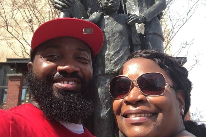 Toledo App Scavenger Hunt: 2-Hour Guided City Adventure with Live Host