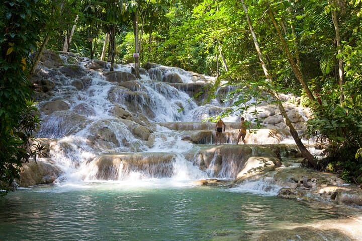 Private Martha Brae Rafting and Dunn's River Falls Combo — Day Tour from Montego Bay photo 5