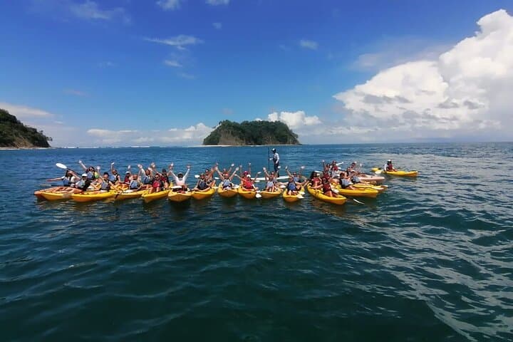Playa Samara Ocean Kayak and Snorkeling: Paddle to Isla Chora for Snorkeling