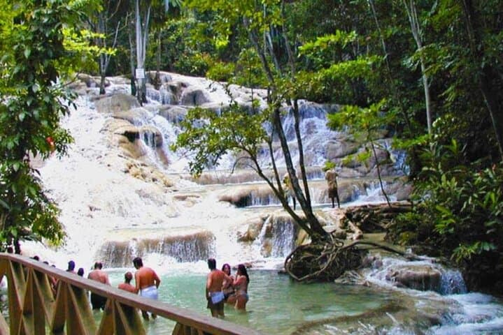 Private Martha Brae Rafting and Dunn's River Falls Combo — Day Tour from Montego Bay photo 6