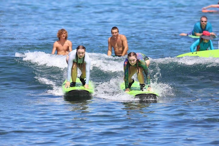 Kona Surf Lesson at Kahaluu Beach Park — Beginner-Friendly Waves in Kailua-Kona photo 1