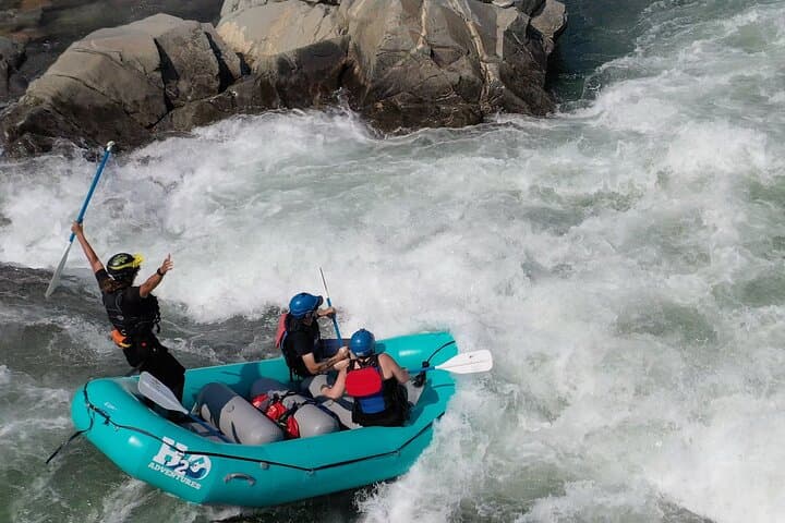 Full-Day 21-Mile South Fork American River Rafting from Lotus (Class II–III)