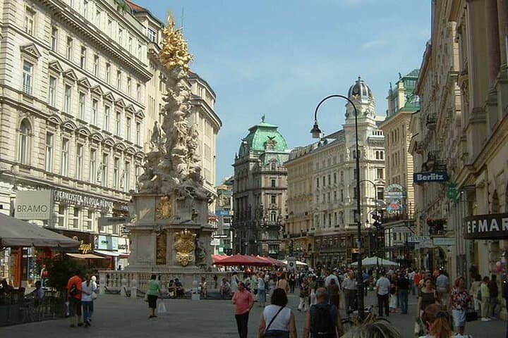 Self-Guided e-Scavenger Hunt in Vienna: Interactive Walking Game for Families and Groups photo 5