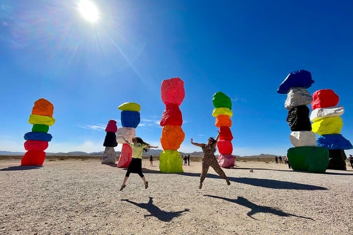 Red Rock Canyon Sunset Tour: Small-Group VIP with Optional Seven Magic Mountains photo 2