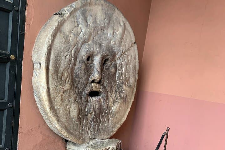 Rome E-Bike Tour: 2-Hour Highlights from Colosseum to Pantheon photo 4