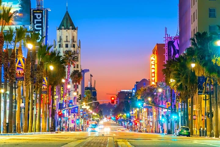Open-Air 2-Hour Hollywood, West Hollywood & Beverly Hills Bus Tour photo 6