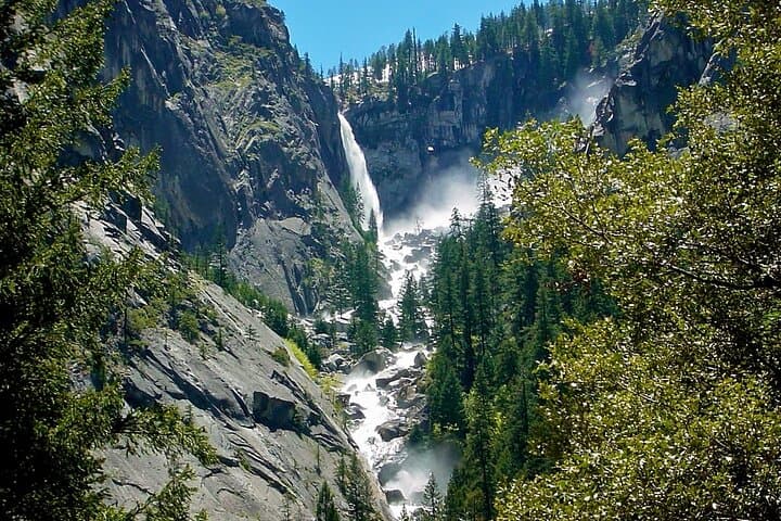 Explore Yosemite Panorama Trail: Self-Guided Audio Hiking Tour photo 4