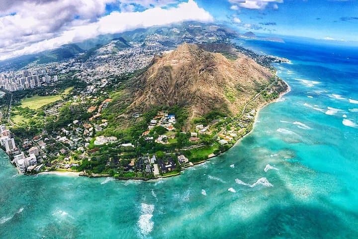 Diamond Head Hike & Oahu North Shore Day Tour — Waikiki to Sunset Beach photo 1