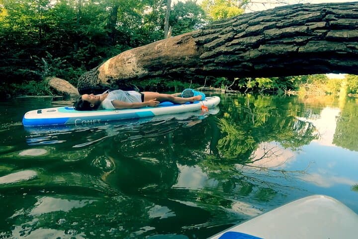 Paddleboarding Nové Mlýny to Lednice: Thaya River SUP Trip in South Moravia photo 6