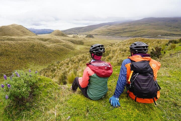 4-Day Ecuador Bikepacking from Quito — Quilotoa to Cotopaxi photo 4