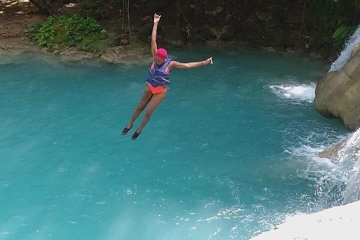 Blue Hole & Secret Falls Private Tour — Ocho Rios Waterfall Adventure photo 6