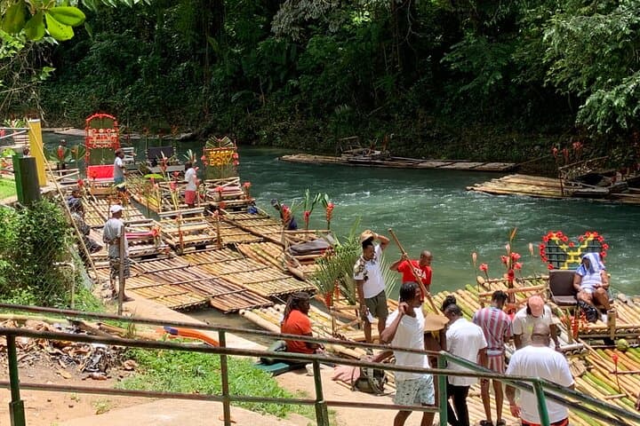 Martha Brae Bamboo Rafting: Two-Person Raft Trip from Montego Bay photo 4
