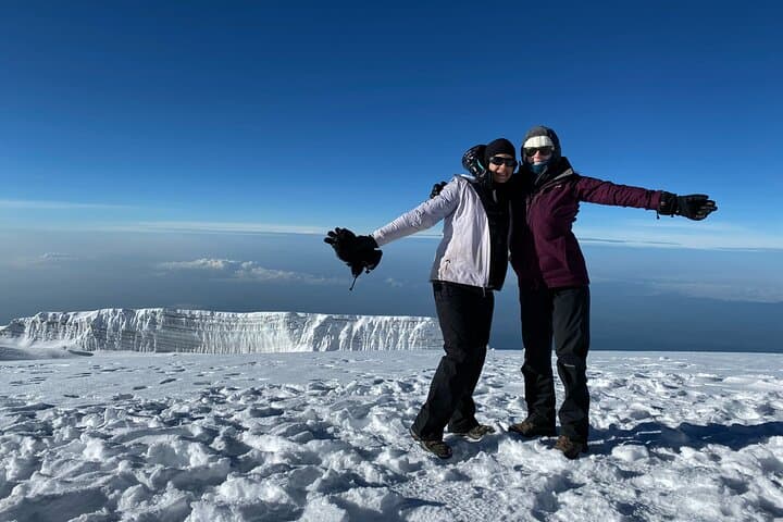Climb Mt. Kilimanjaro via Lemosho: 8-Day Guide to the Rooftop of Africa photo 2