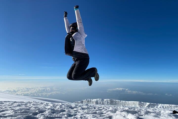 Climb Mt. Kilimanjaro via Lemosho: 8-Day Guide to the Rooftop of Africa photo 4