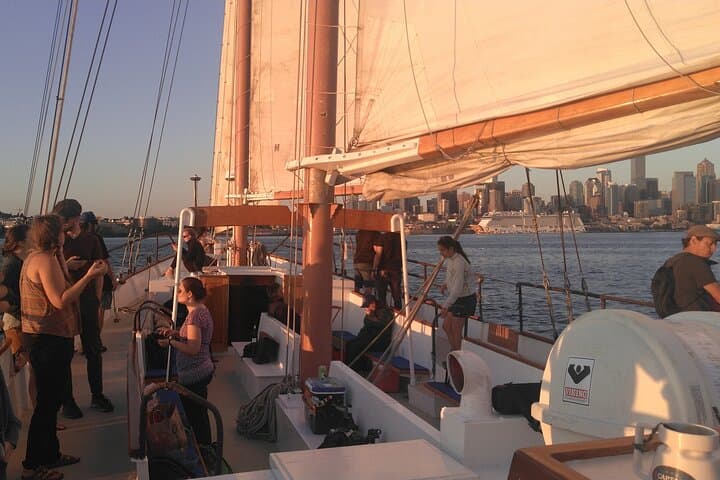 Evening Colors Sunset Sail: Tall Ship Sunset Cruise on Seattle's Elliott Bay photo 4