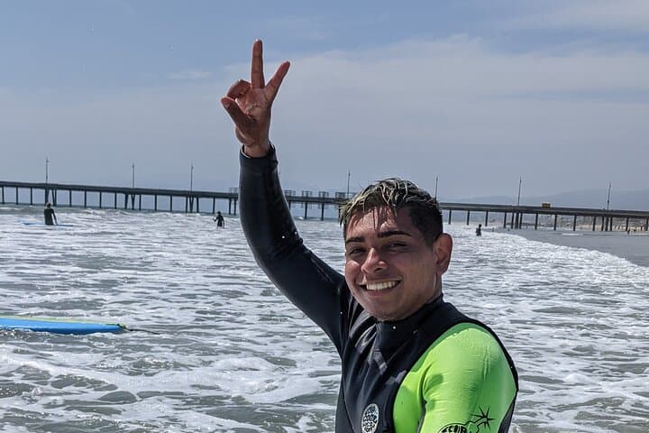 Venice Beach Surf Lesson for Kids — Learn to Stand Up in 2 Hours photo 4