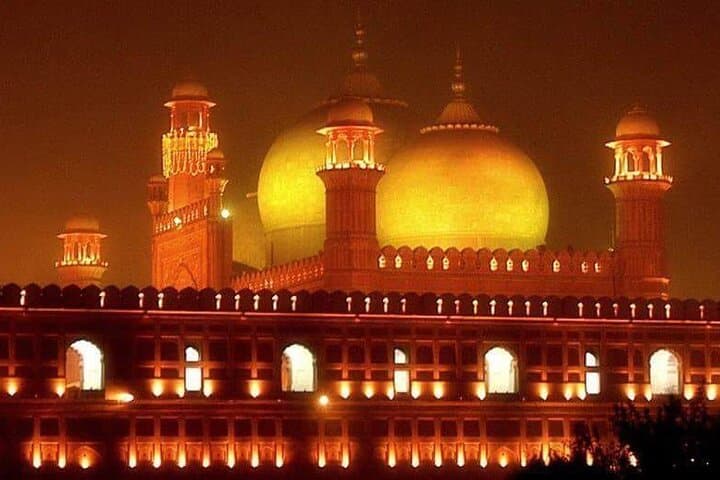 Two Perfect Days in Lahore: Local Guide to Mughals, Markets & Wagah photo 4