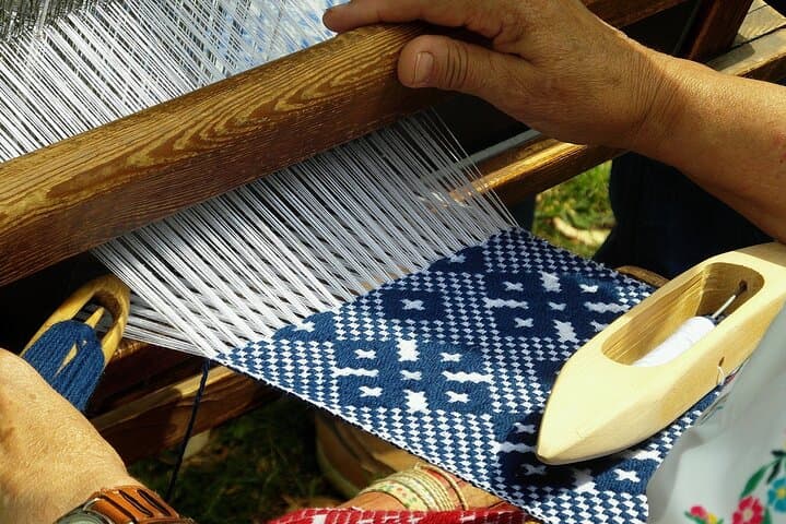 Indian Textile Tour: Golden Triangle Embroidery & Workshops