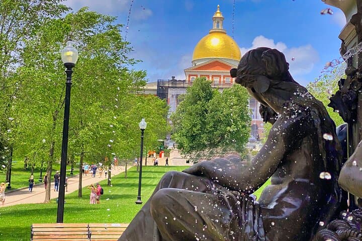 Freedom Trail Guided Walking Tour — Small-Group Boston History Walk (90 min) photo 3