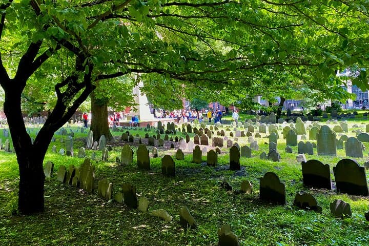 Freedom Trail Guided Walking Tour — Small-Group Boston History Walk (90 min) photo 5