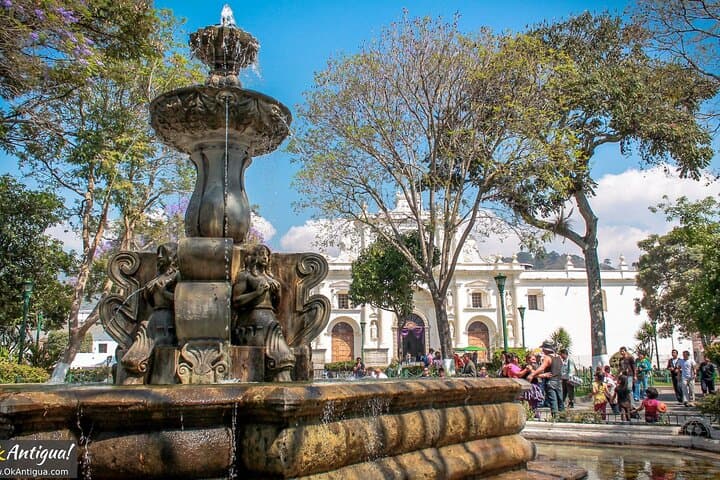 Antigua Guatemala UNESCO Day Tour from San Salvador — Colonial Streets & Volcano Views photo 4
