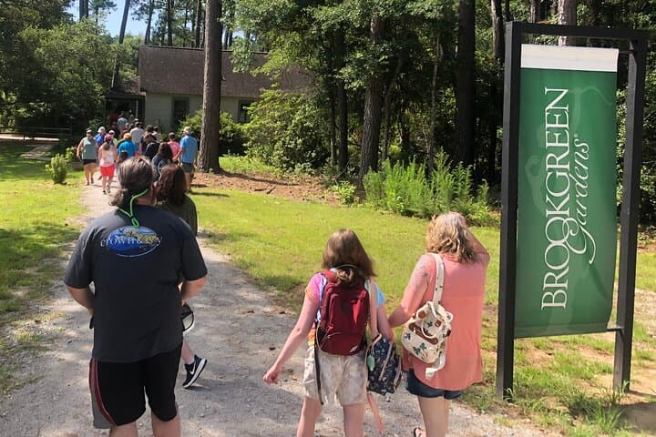 Myrtle Beach Ghosts, Pirates and Historic Families Trolley Tour photo 4