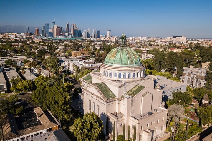 Fame Kills: Adults-Only Haunted Hollywood Walking Tour