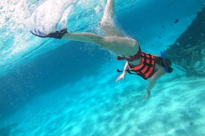 Catamaran to Isla Mujeres with Open Bar — Snorkel, Beach Club & Sunset Party photo 5