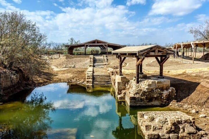 Explore Al‑Maghtas and Float the Dead Sea: Half‑Day Pilgrimage from Amman photo 4