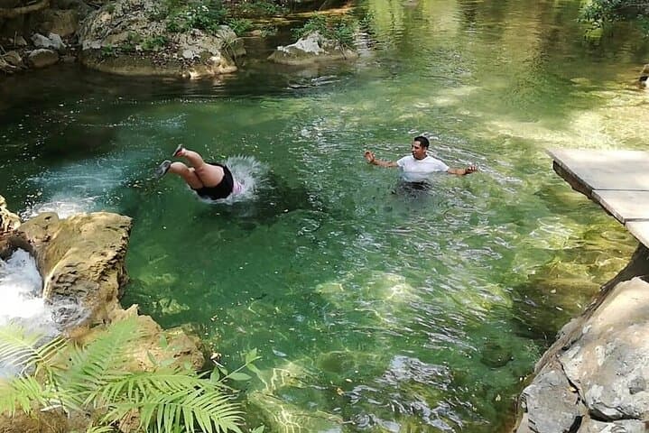 Llano Grande Waterfalls & La Gloria Coffee Farm: Private Huatulco Waterfall Tour