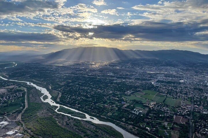 Private Sunrise Hot Air Balloon Ride Over Albuquerque’s Sandia Mountains photo 4
