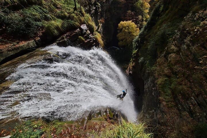 Private Canyoning Adventure in Huesca: Pyrenean Ravine Descent photo 4