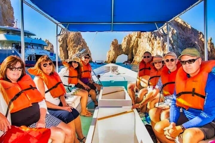 Los Cabos Sightseeing & Cultural Day Trip with Glass-Bottom Boat Ride photo 3