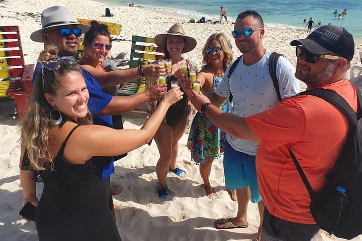Cozumel 5-Hour Private Bar Crawl: East Shore Beach Bars & Tequila Tasting photo 3