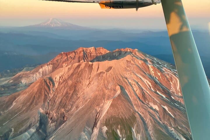 Soaring Over Mt. St. Helens: Envi Adventures Air Tour from Troutdale photo 2