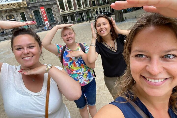 Antwerp Murder Mystery Walk: Interactive 3-Hour City Game