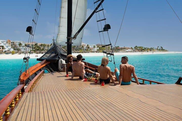 Aruba Jolly Pirate Afternoon Sail & Snorkel to Antilla, Malmok and Boca Catalina